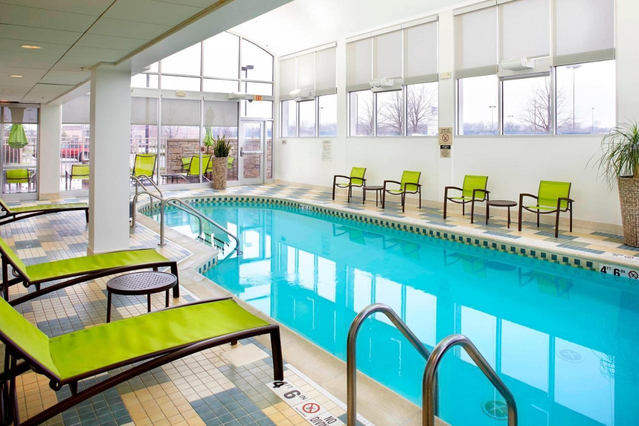 Springhill Suites By Marriott Chicago Waukegan/Gurnee Buitenkant foto